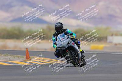 media/Sep-11-2022-SoCal Trackdays (Sun) [[81b7e951af]]/Turn 14 (1130am)/